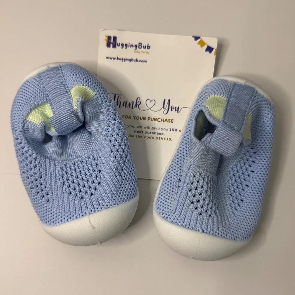 HuggingBub Baby Walking Shoes 12-18M Blue Knit Flexible Sole New